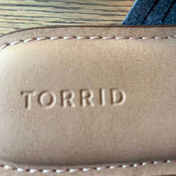 Torrid Sandals Size 8 1/2 Wide Black Braided Flat Thong Plus Size Plus - Picture 8 of 8